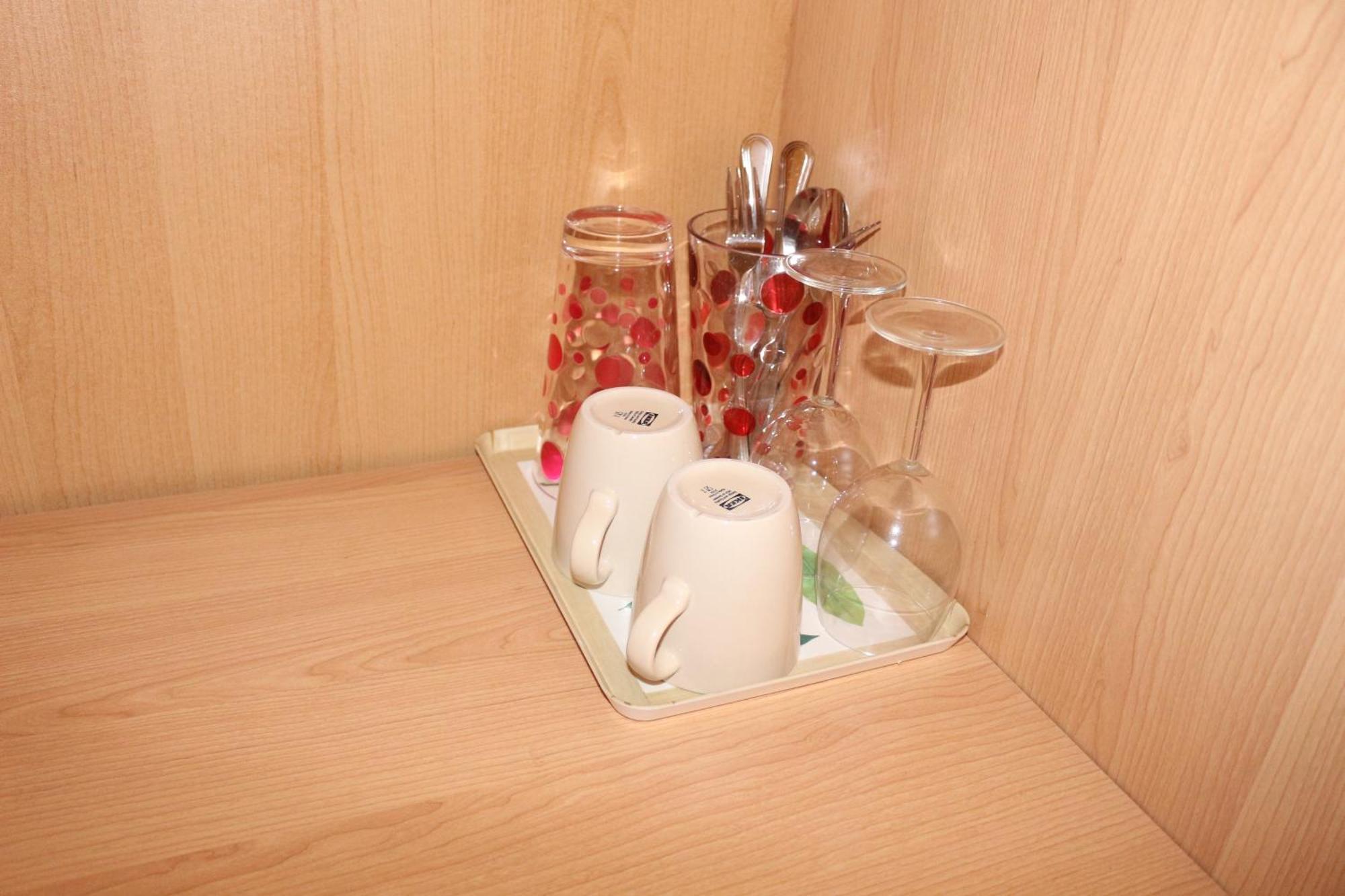 Ensuite Master Bedroom, Private Bathroom, Inside Family Home, Walking Distance To Harry Potter Watford  Extérieur photo